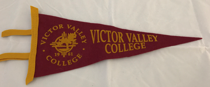Vvc Pennants & Banners | Rams Bookstore